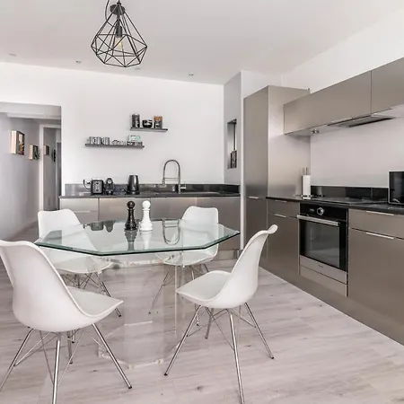 Appartamento Luxe - 3 Min Palais/ Croisette/ Suquet Cannes